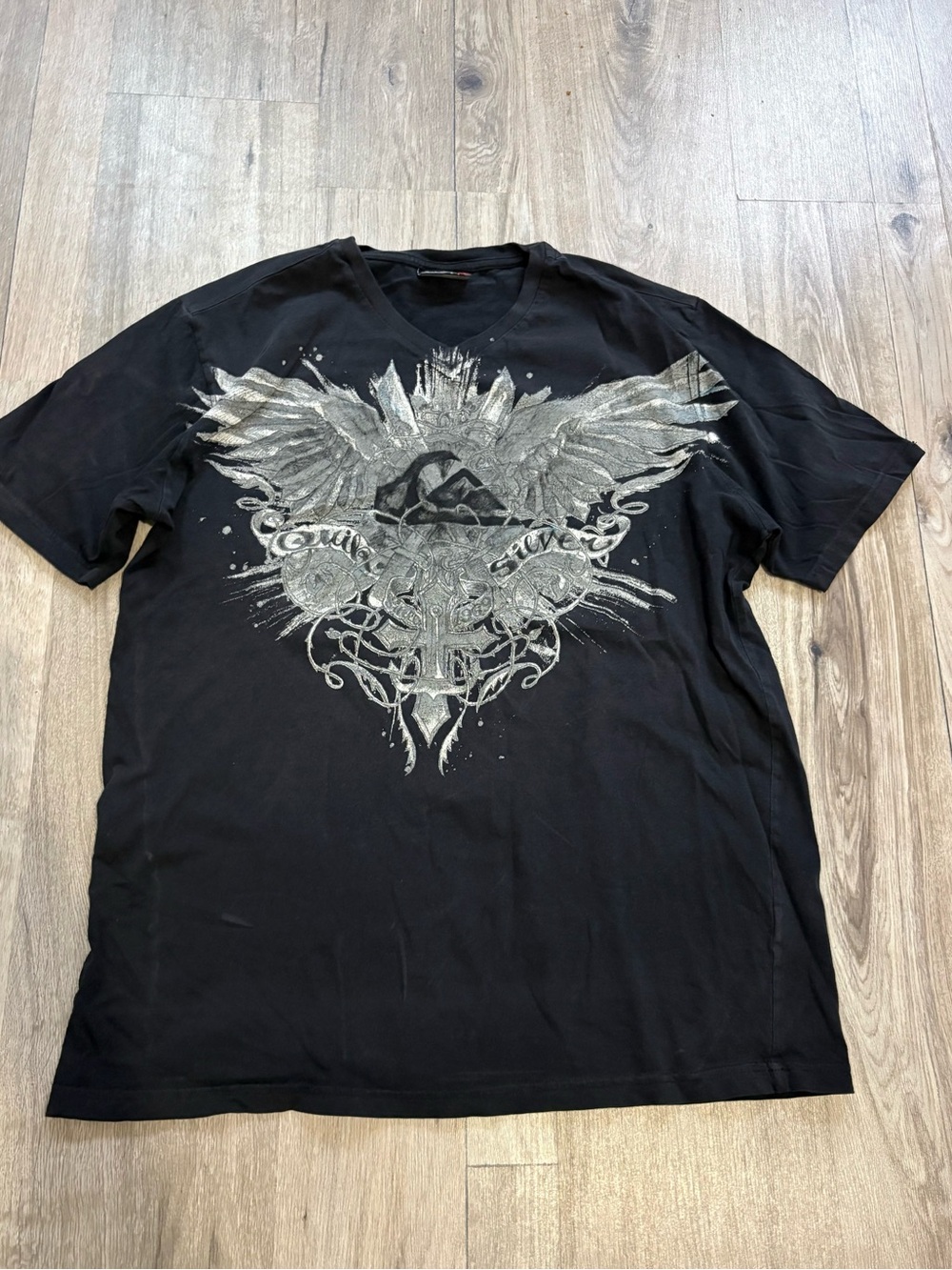 Y2K QuickSilver graphic tee